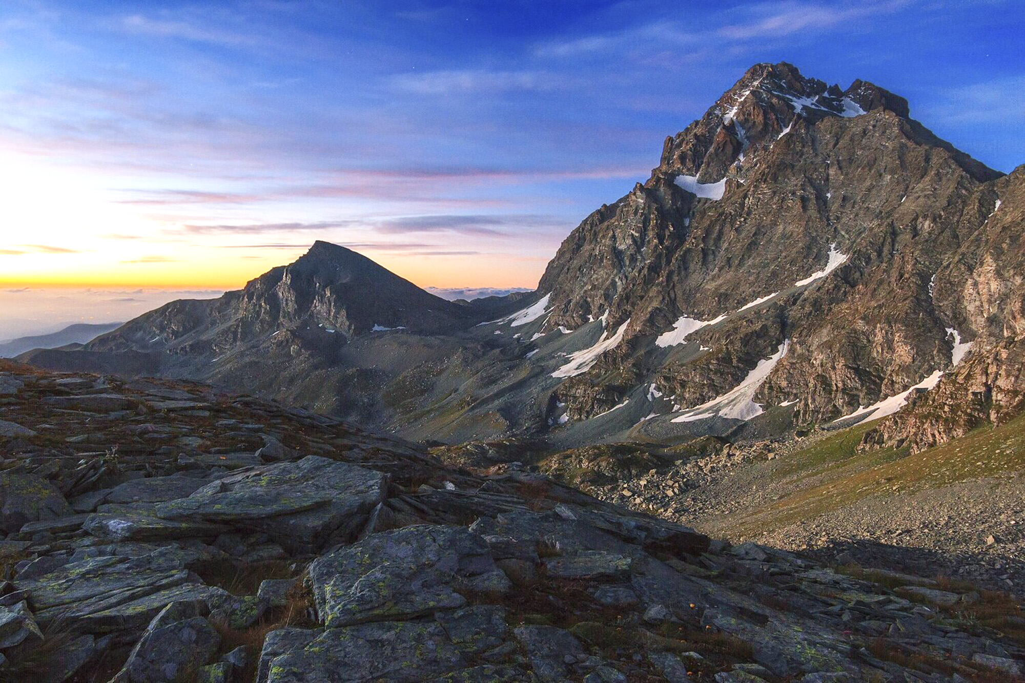 Monviso Cresta Est, il percorso più diretto ed estetico per salire il Re di Pietra — foto 1