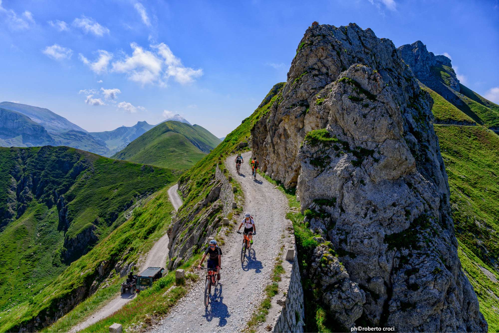 In Bicicletta sull'Alta Via del Sale: due Giorni dalle Alpi al Mare (Low Cost) — foto 3