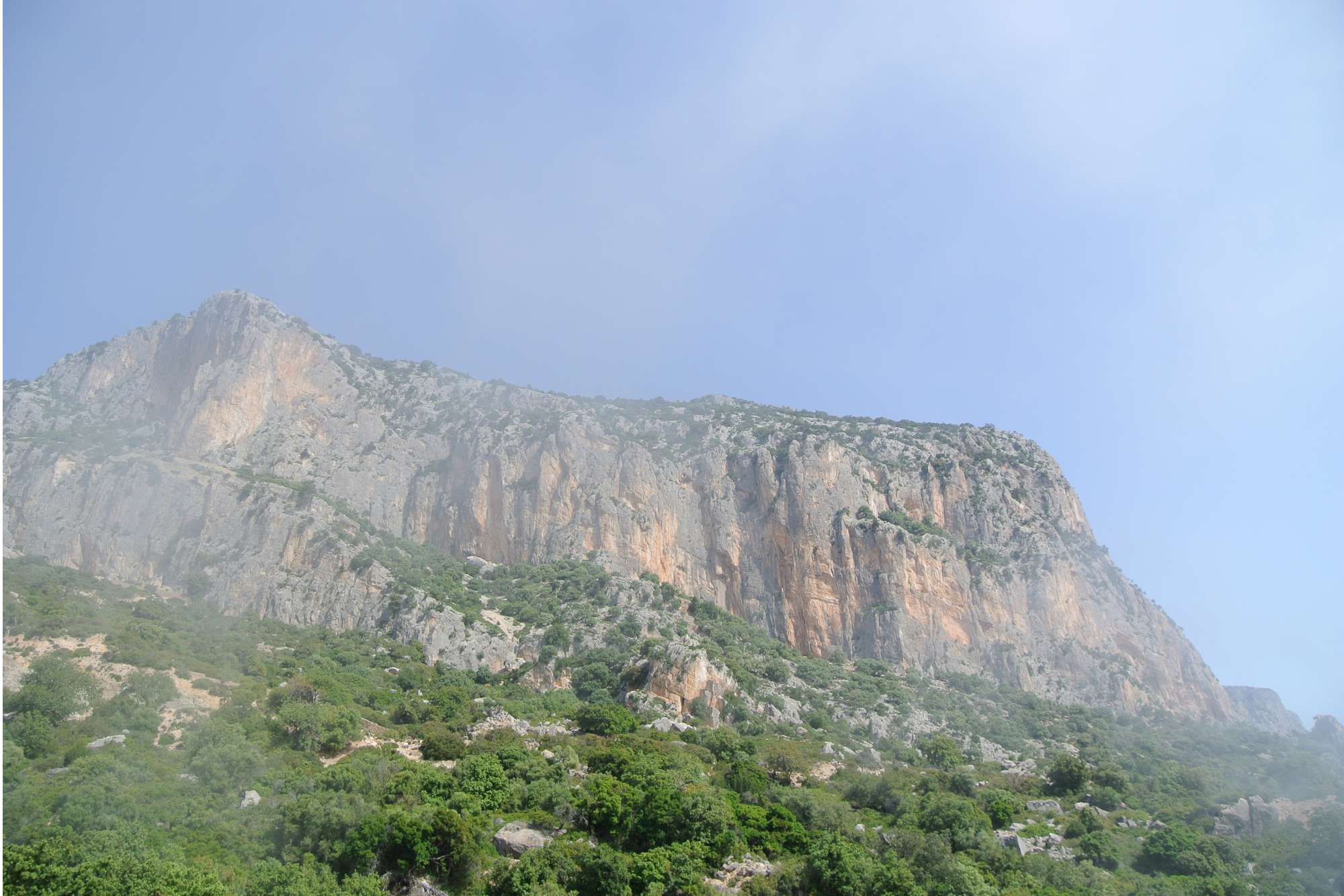 Selvaggio Blu, il trekking nella Sardegna selvaggia — foto 3