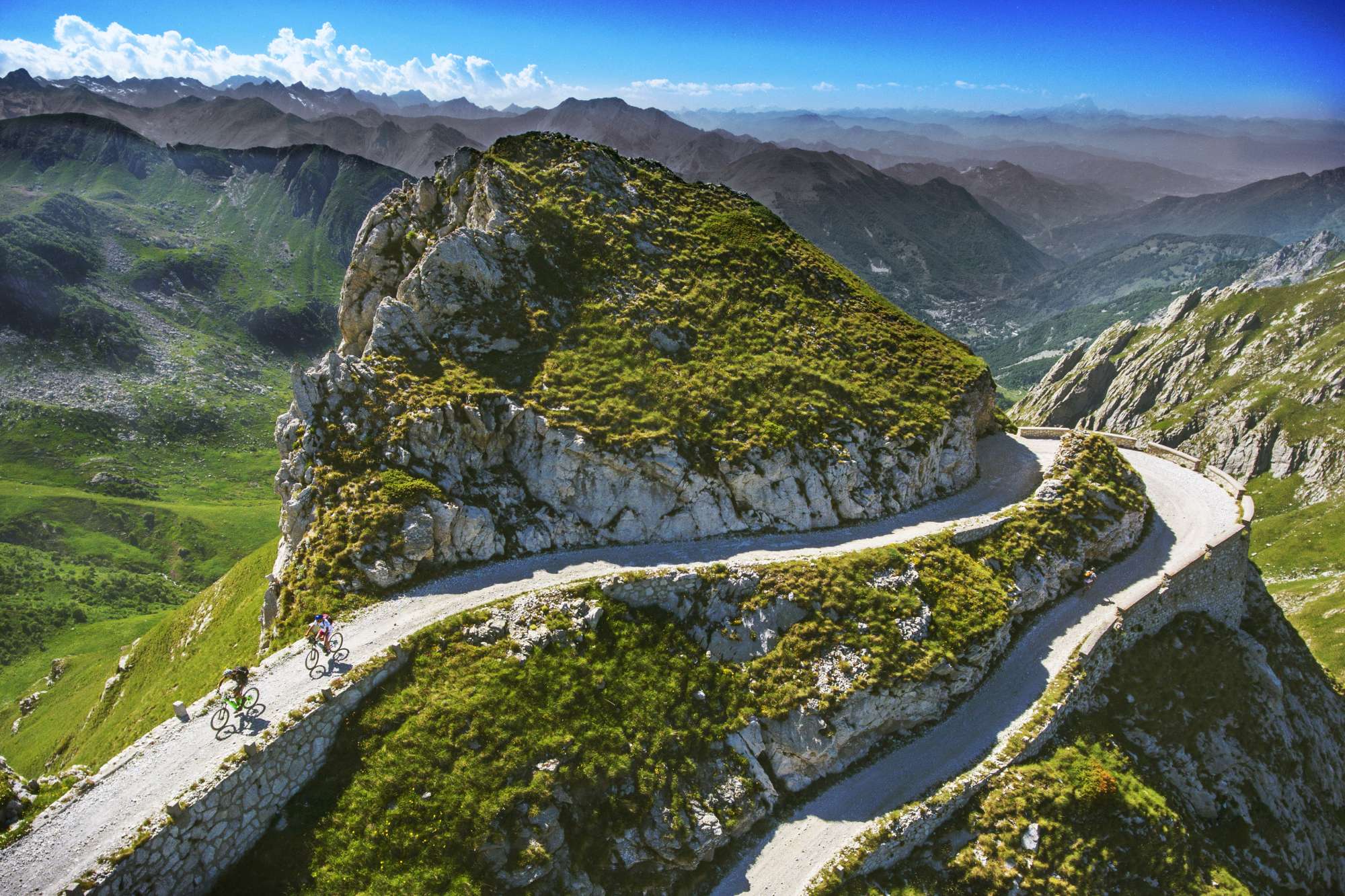 MTB e bike touring
